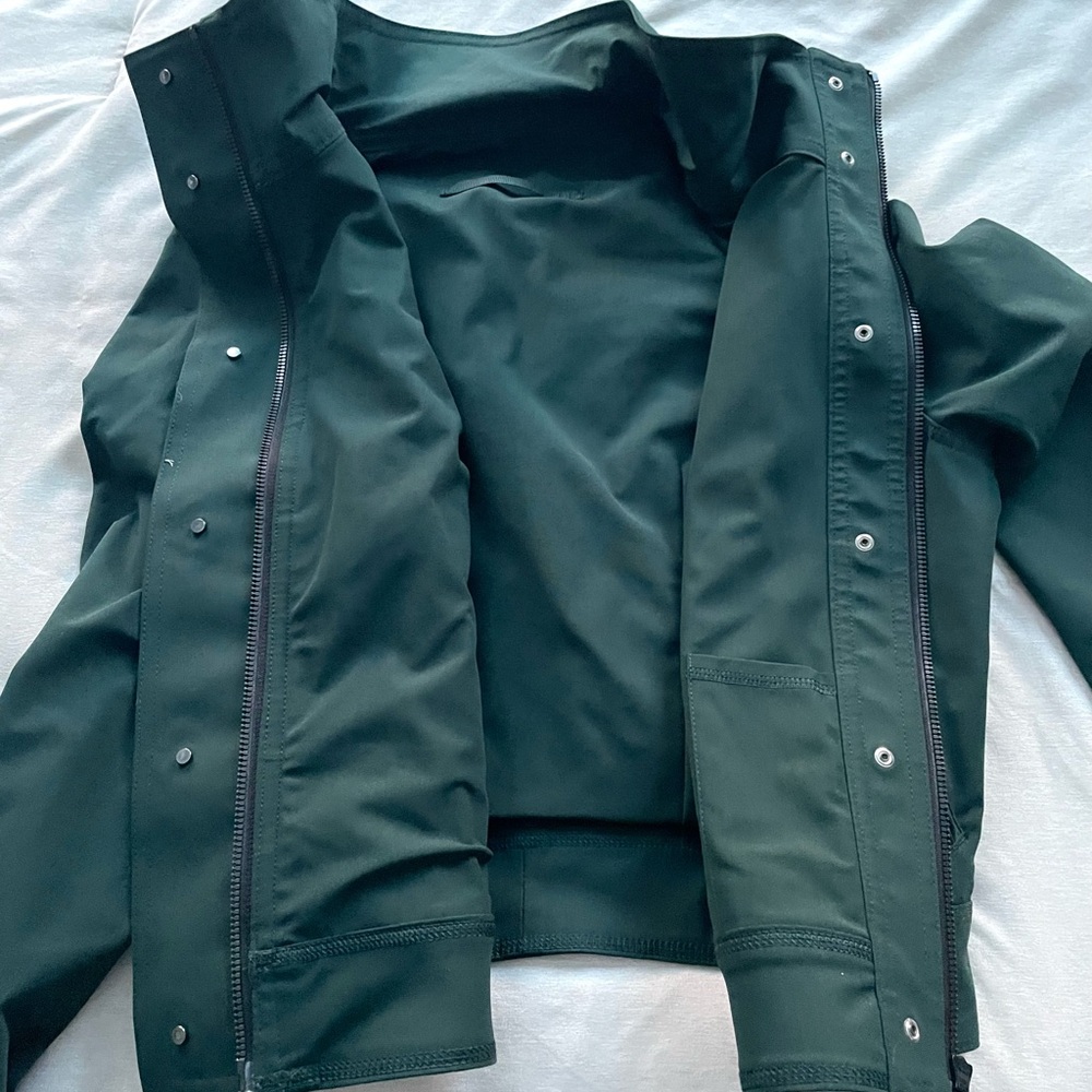 Lululemon Seize the Day Fuel Green Cropped Jacket 6 - Picture 6 of 11